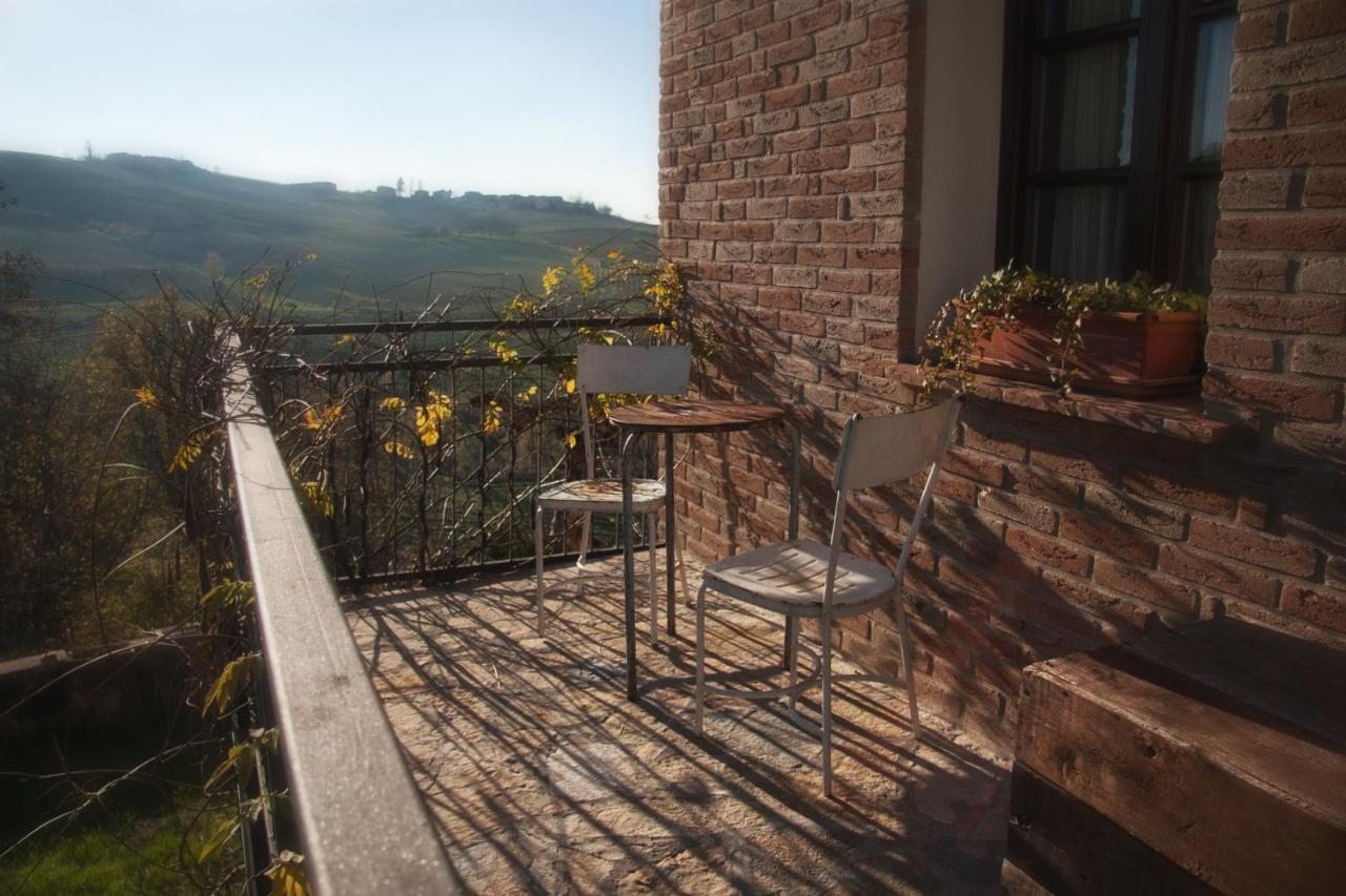 San Damiano al Colle Il Poggio B&B المظهر الخارجي الصورة