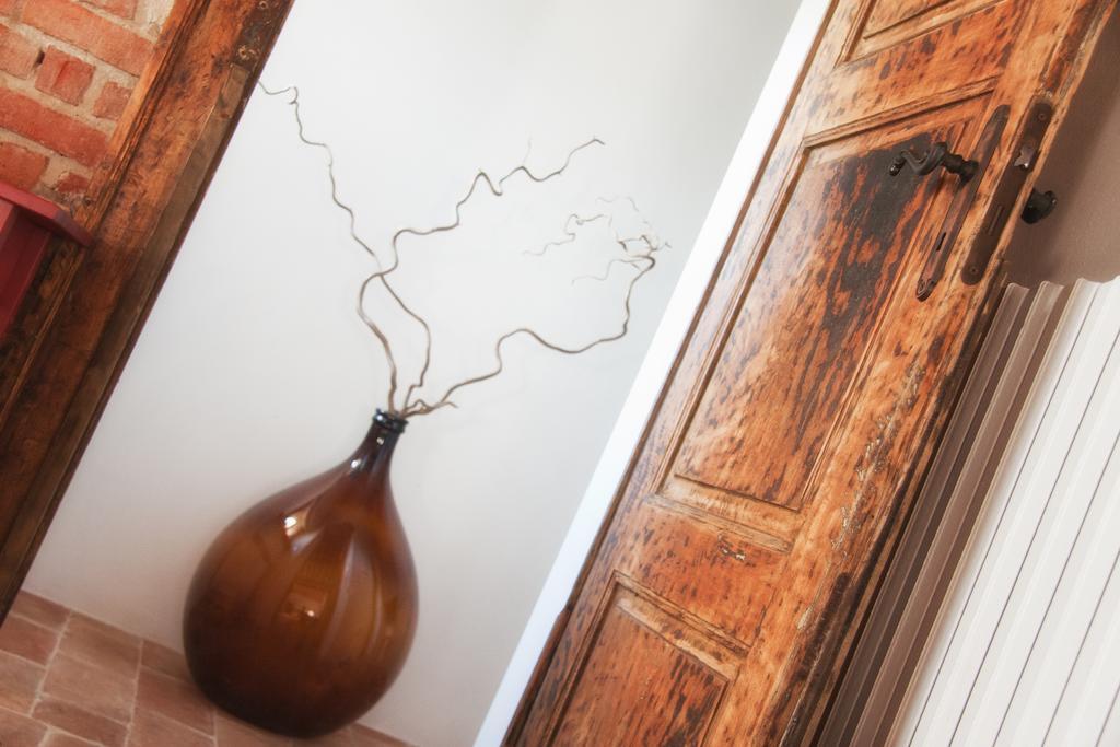 San Damiano al Colle Il Poggio B&B المظهر الخارجي الصورة