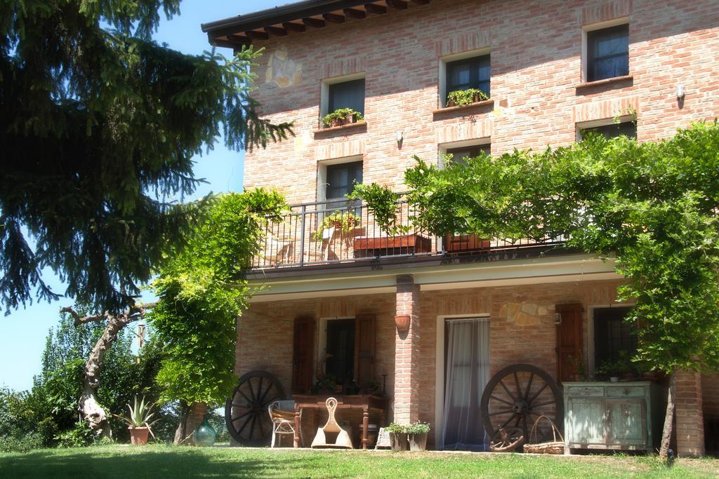 San Damiano al Colle Il Poggio B&B المظهر الخارجي الصورة